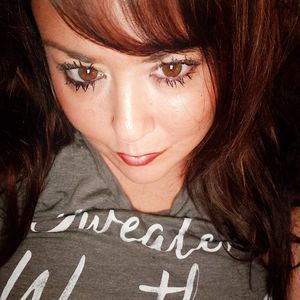 Meet your Posher, Dana